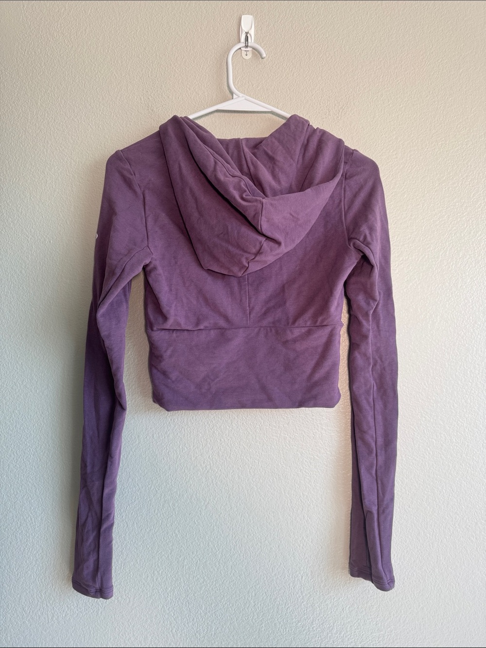ALO Sway Full Zip Hoodie in Plum Kiss - XS - Picture 4 of 4